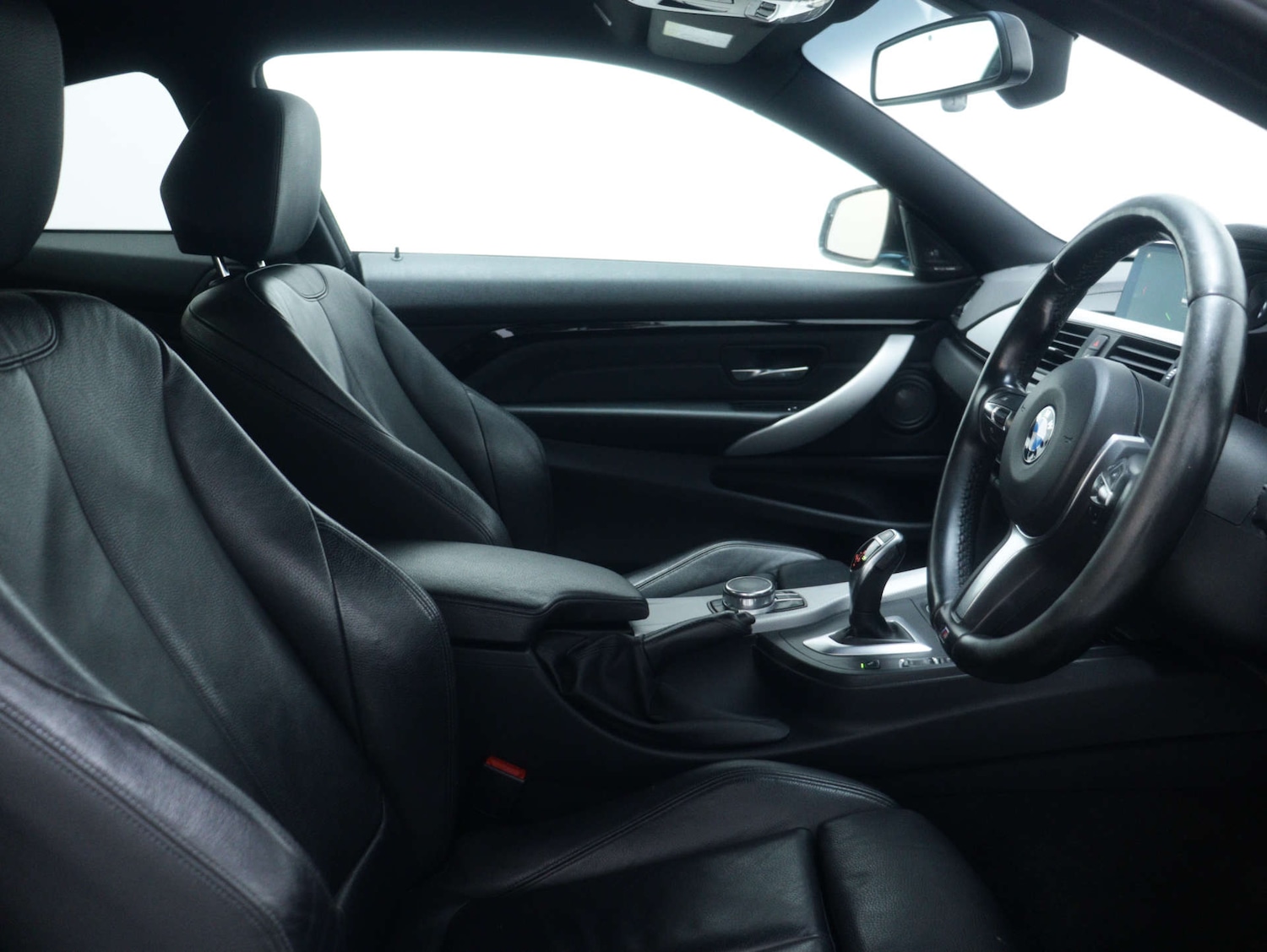 Used BMW 4 Series 2018 for sale - 76894424: Photo 42