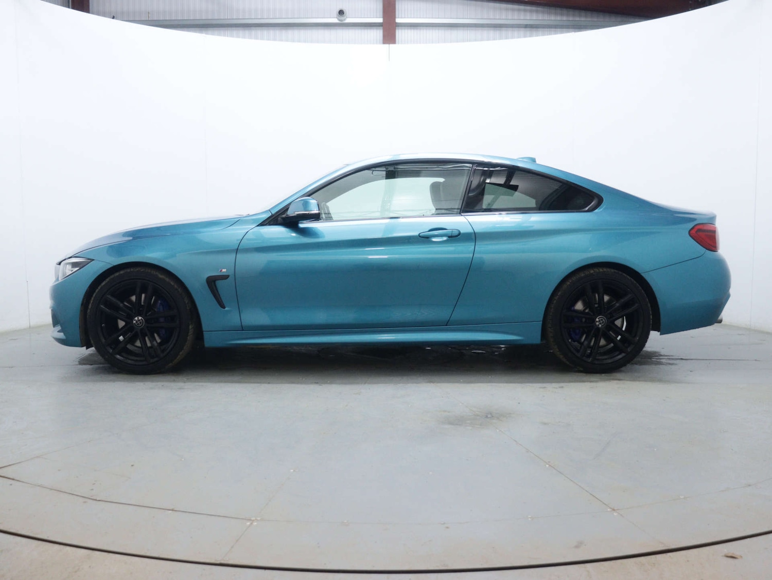 Used BMW 4 Series 2018 for sale - 76894424: Photo 8