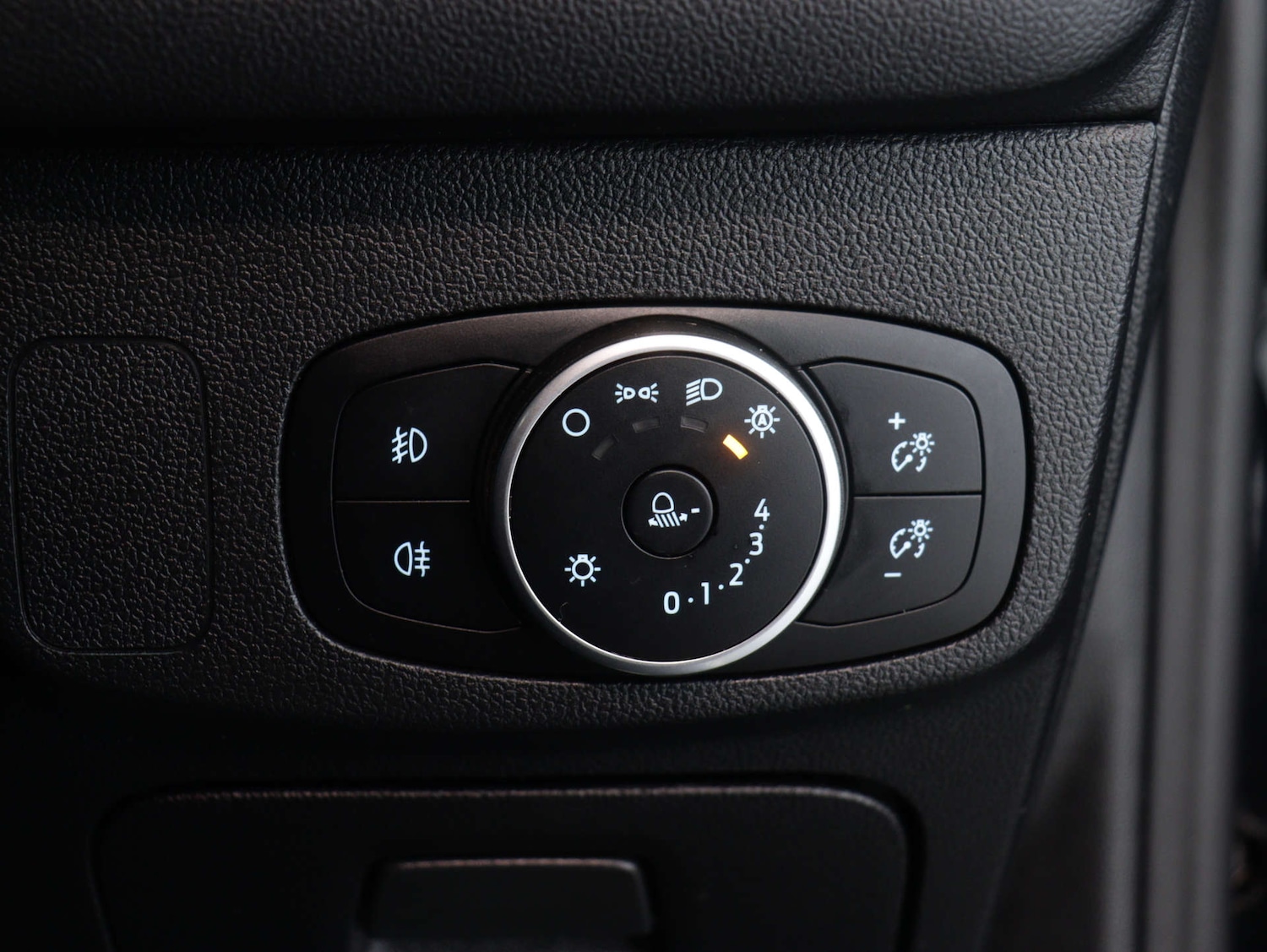 Used Ford Focus 2020 for sale - 75893693: Photo 34