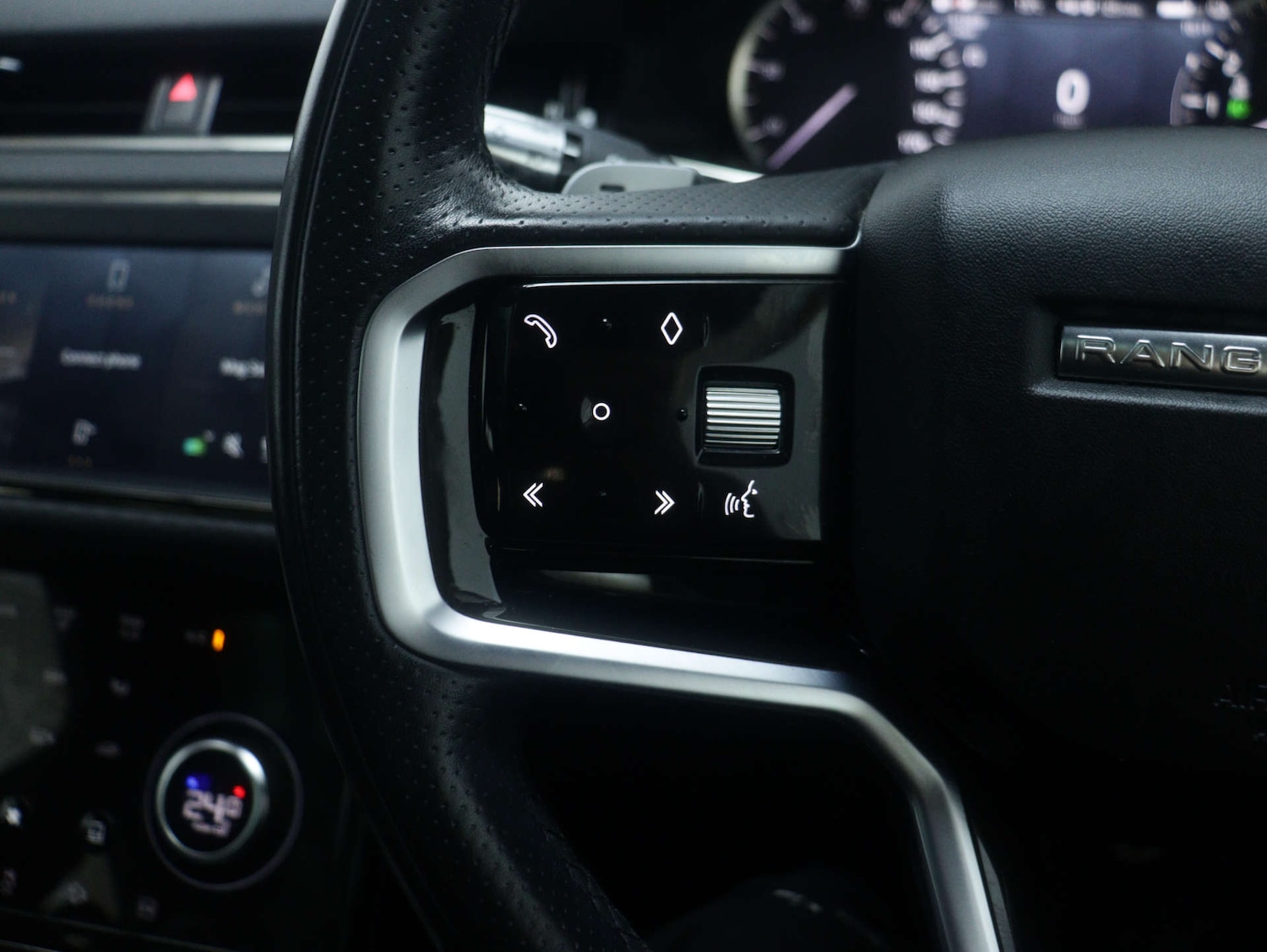 Used Land Rover Range Rover Evoque 2021 for sale - 76894445: Photo 35