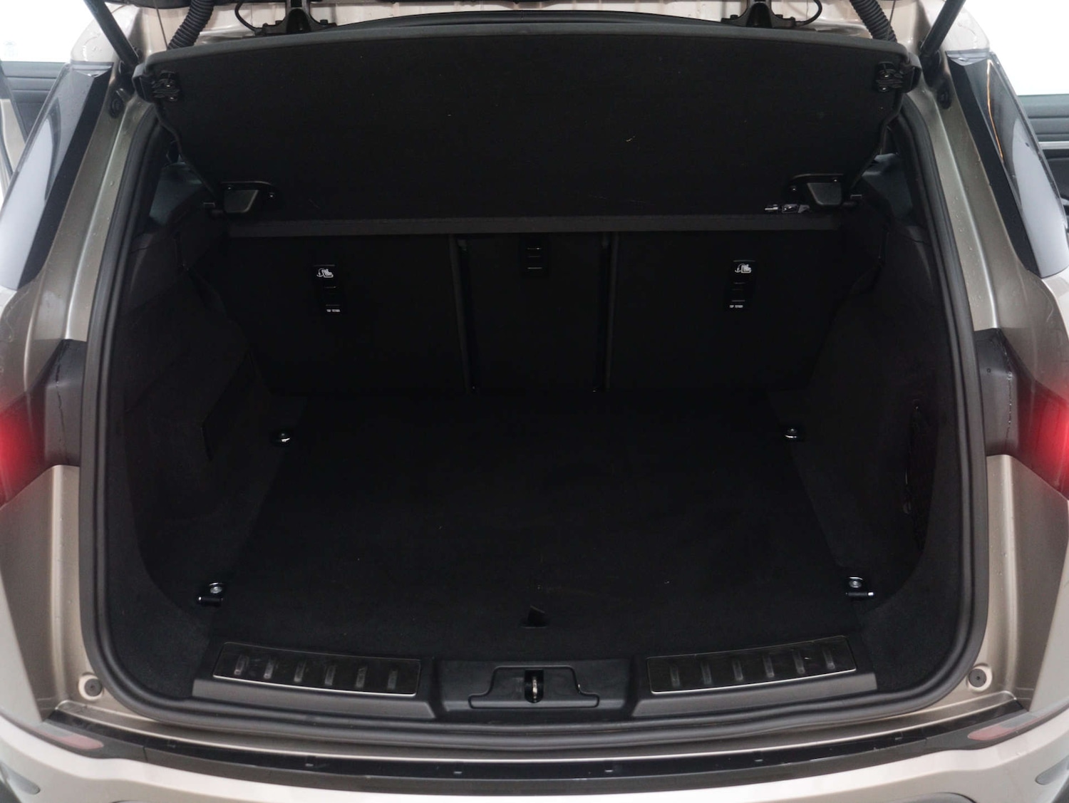 Used Land Rover Range Rover Evoque 2021 for sale - 76894445: Photo 55