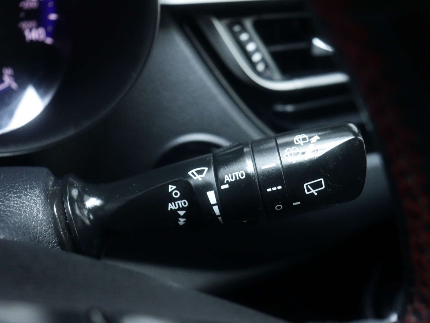 Used Toyota C-HR 2021 for sale - 76829715: Photo 39