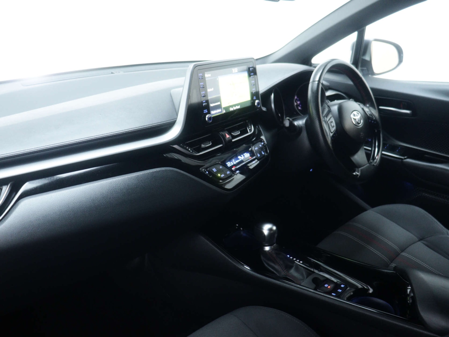 Used Toyota C-HR 2021 for sale - 76829715: Photo 45