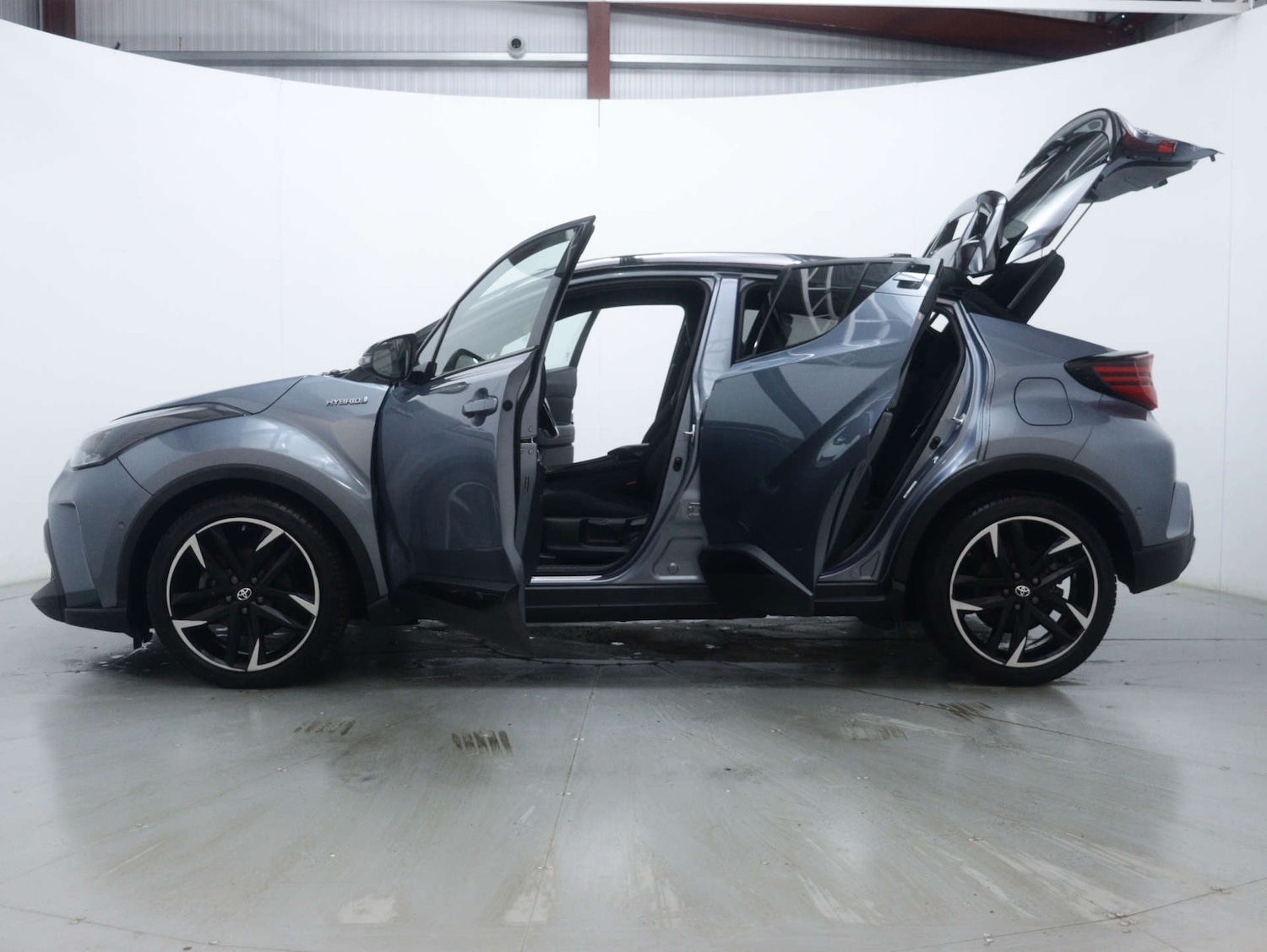 Used Toyota C-HR 2021 for sale - 76829715: Photo 55