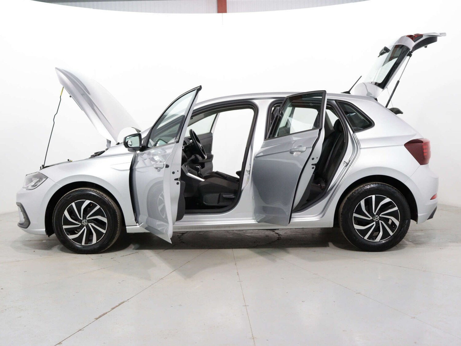 Vehicle 46