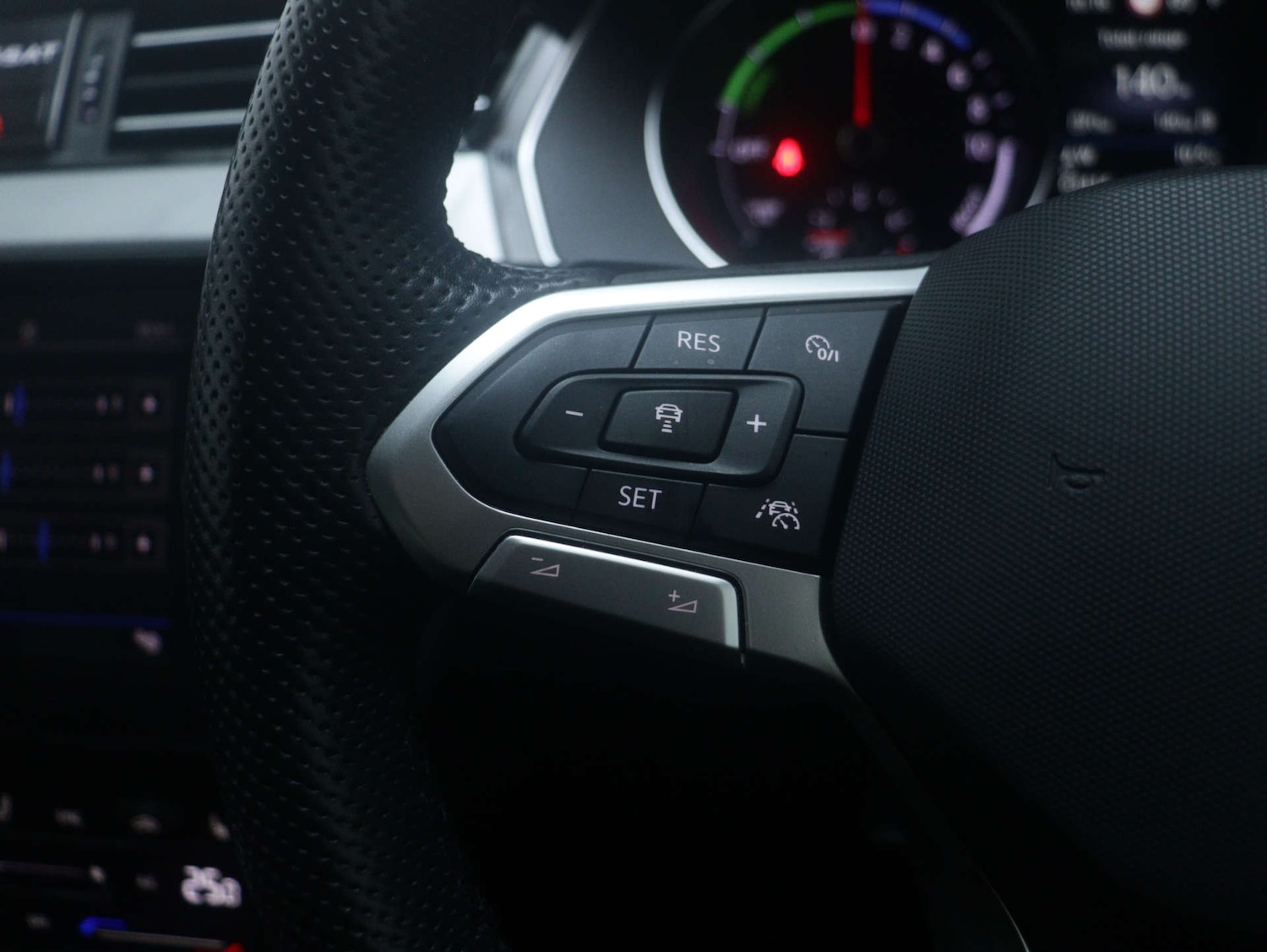 Used Volkswagen Passat 2022 for sale - 76735828: Photo 38