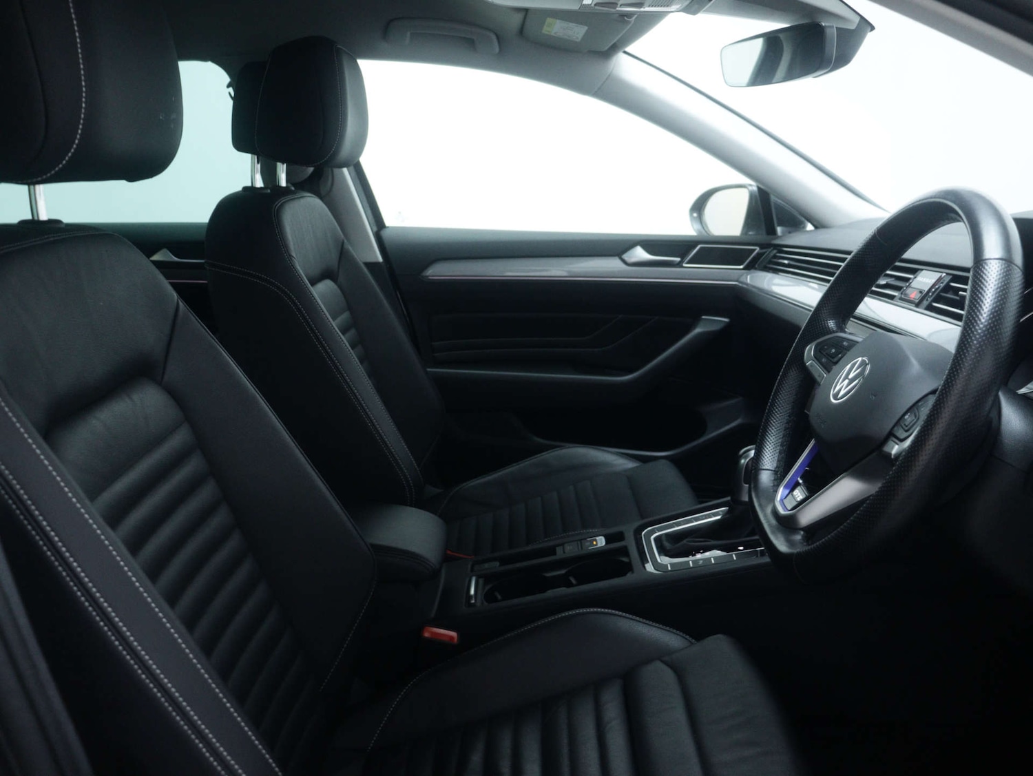 Used Volkswagen Passat 2022 for sale - 76735828: Photo 45