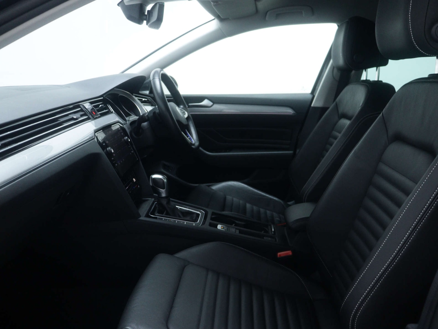 Used Volkswagen Passat 2022 for sale - 76735828: Photo 48