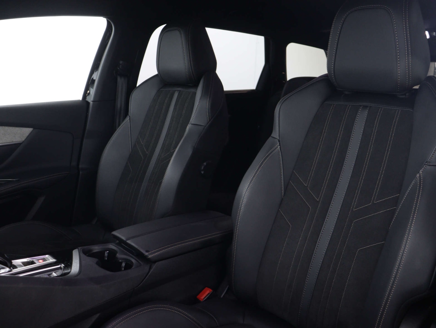 Used Peugeot 5008 2022 for sale - 75593304: Photo 42