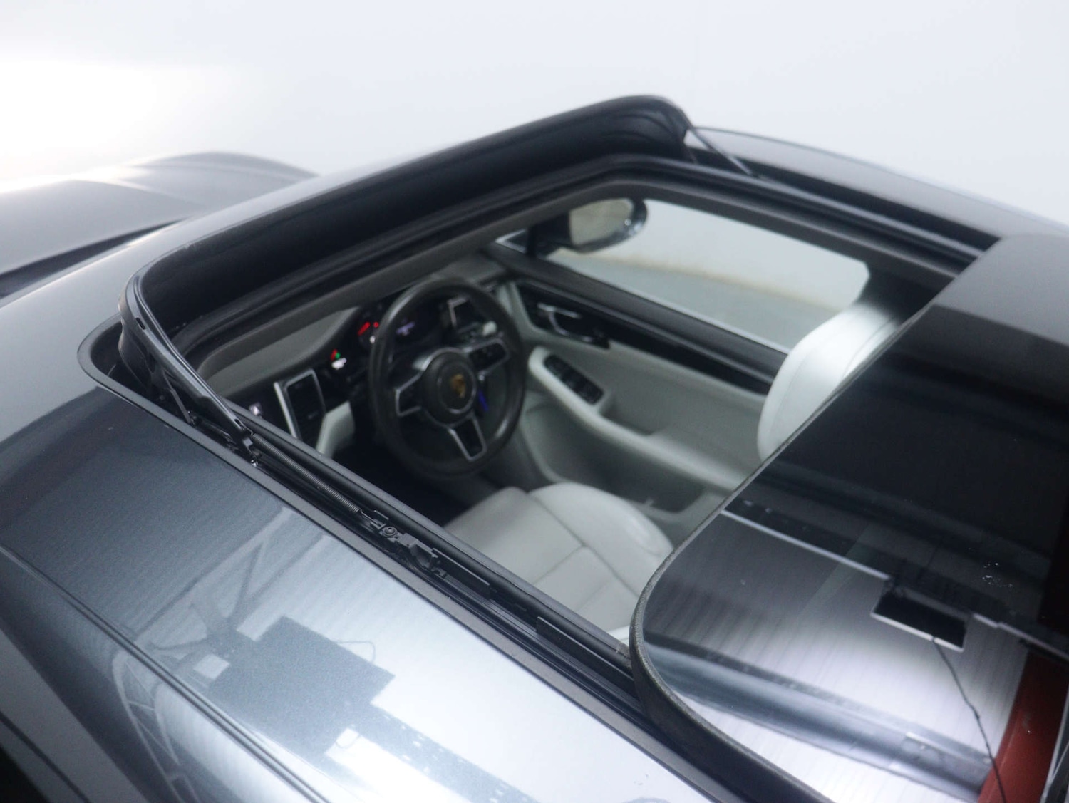 Used Porsche Macan 2016 for sale - 77523199: Photo 13