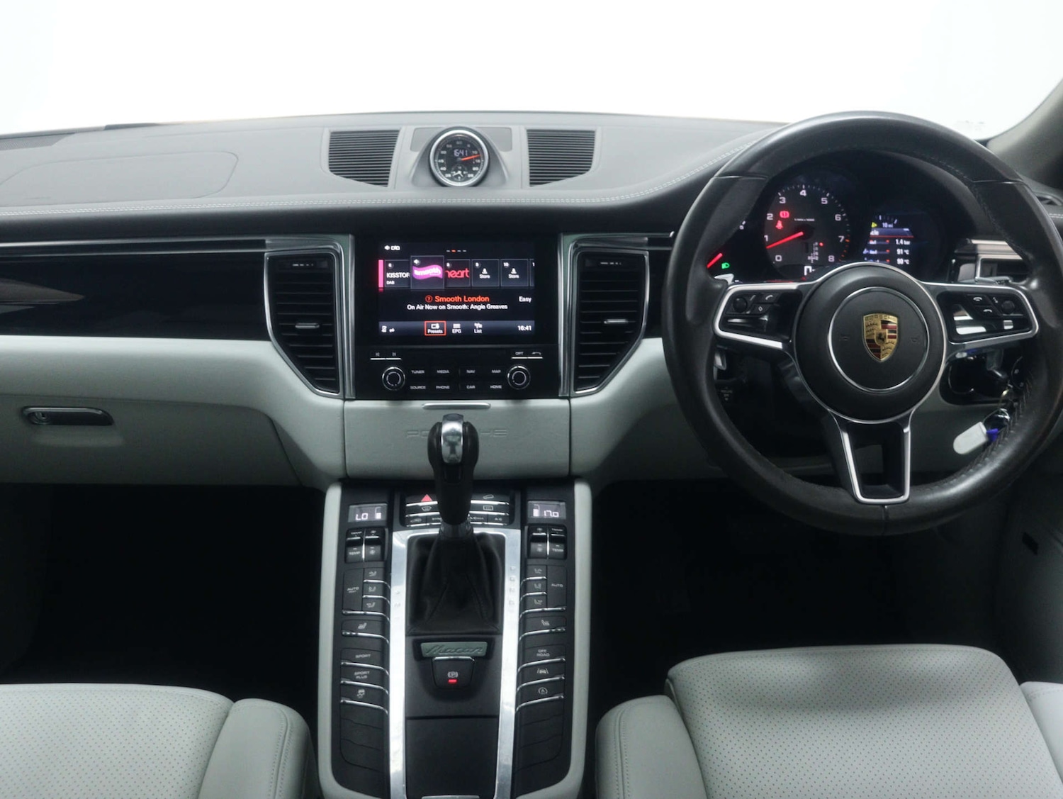 Used Porsche Macan 2016 for sale - 77523199: Photo 18