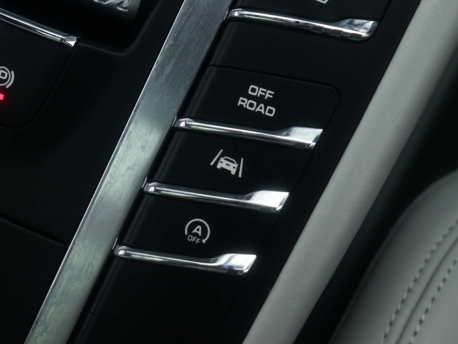 Used Porsche Macan 2016 for sale - 77523199: Photo 32