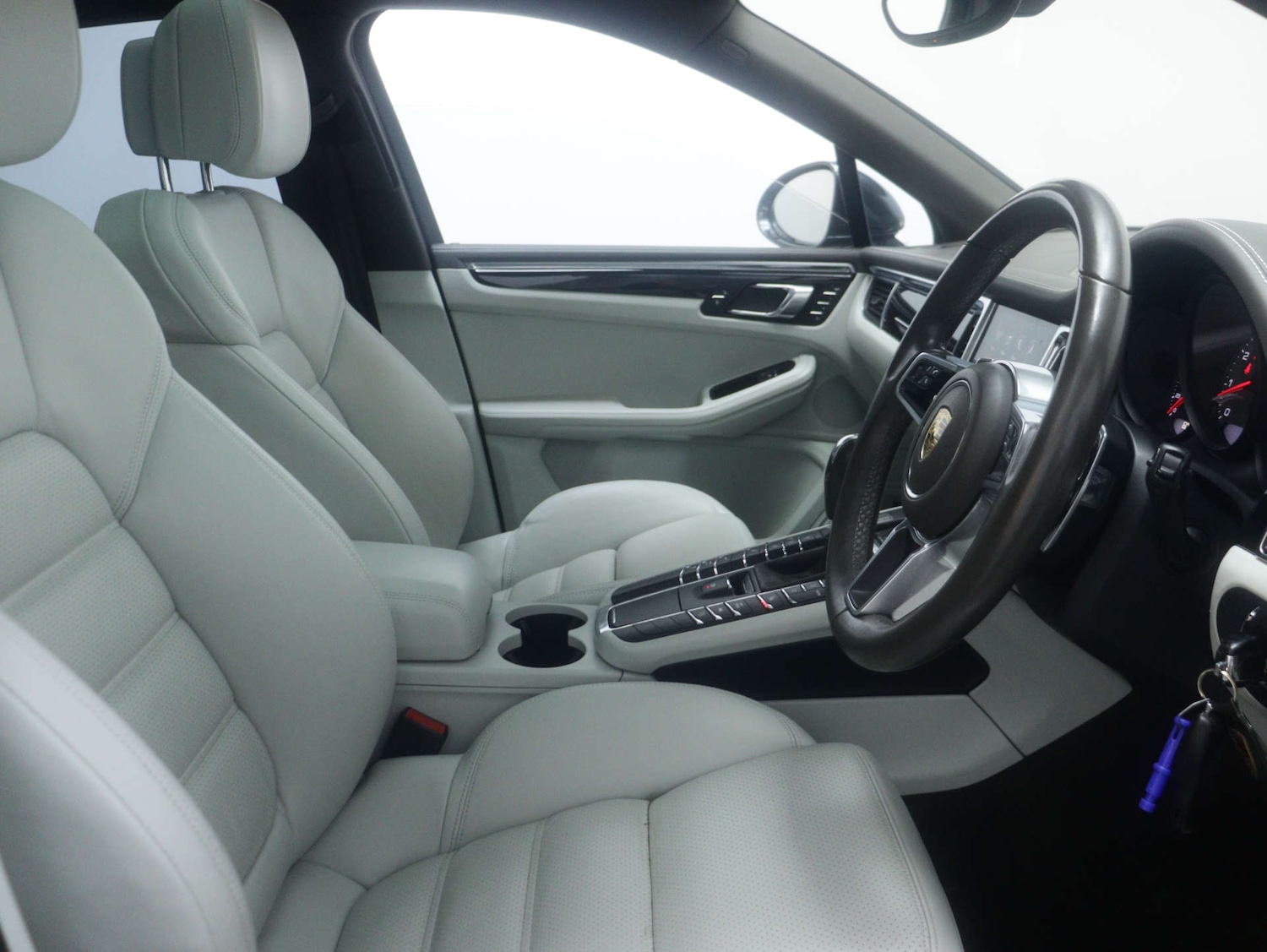 Used Porsche Macan 2016 for sale - 77523199: Photo 52