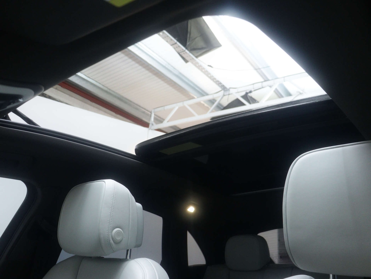 Used Porsche Macan 2016 for sale - 77523199: Photo 60