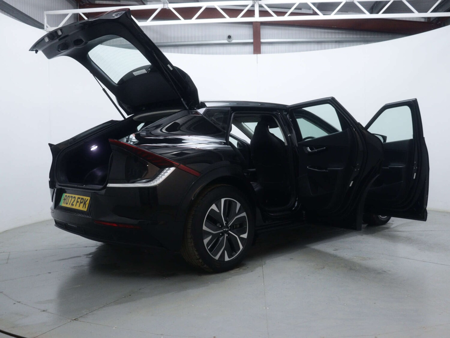 Used Kia EV6 2022 for sale - 76894433: Photo 63