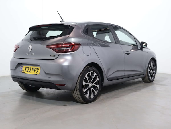 Used Renault Clio 2023 for sale - 75391527: Photo 10
