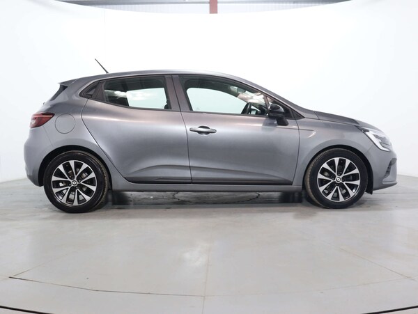 Used Renault Clio 2023 for sale - 75391527: Photo 11