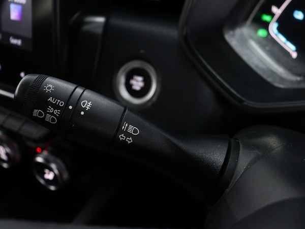 Used Renault Clio 2023 for sale - 75391527: Photo 34