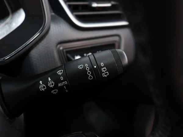 Used Renault Clio 2023 for sale - 75391527: Photo 35