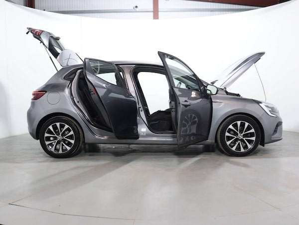 Used Renault Clio 2023 for sale - 75391527: Photo 57