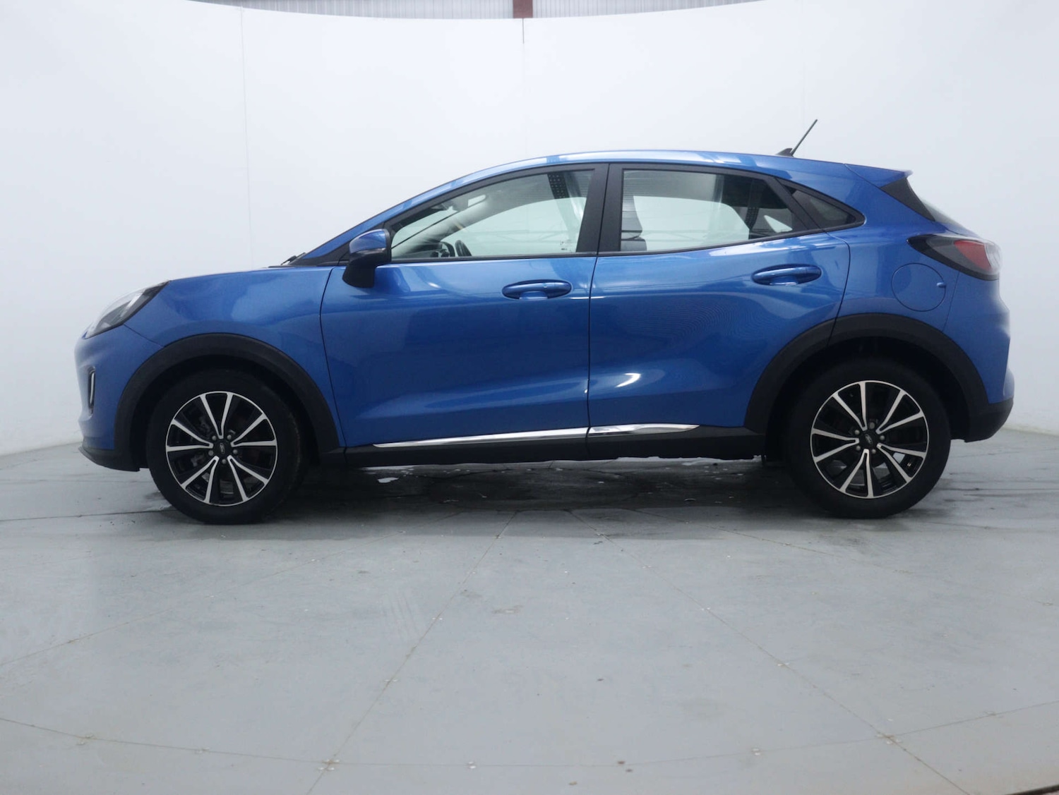 Used Ford Puma 2023 for sale - 76948239: Photo 8