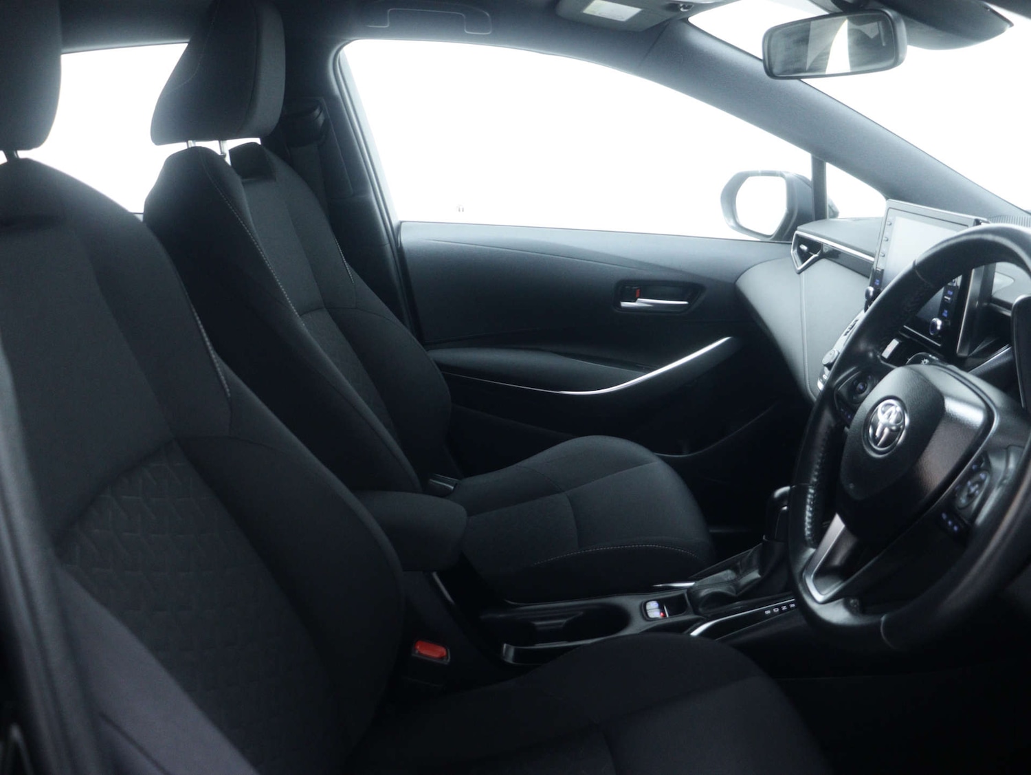 Used Toyota Corolla 2022 for sale - 76894435: Photo 41