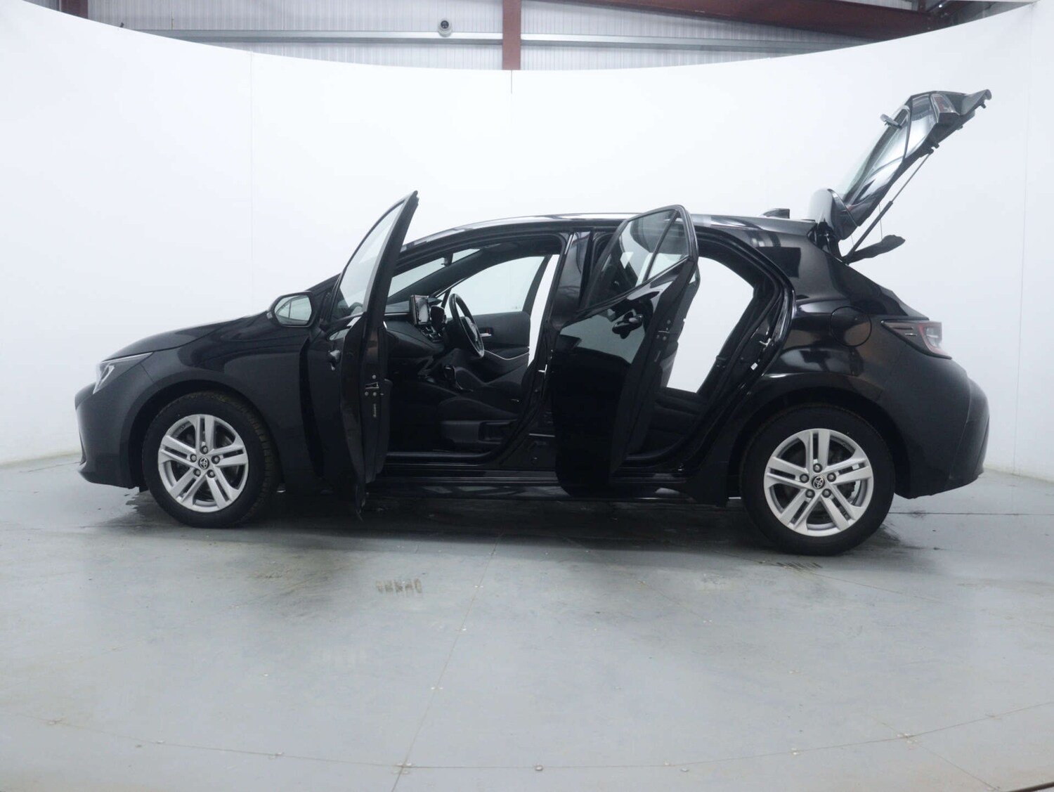 Used Toyota Corolla 2022 for sale - 76894435: Photo 54