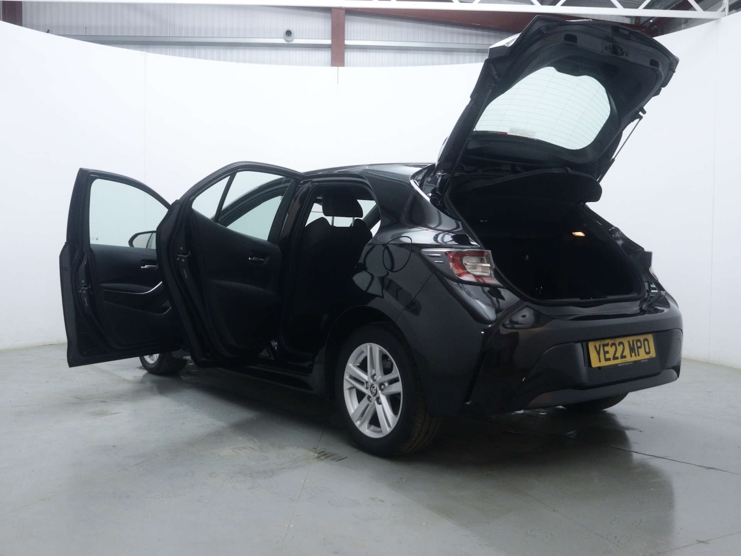 Used Toyota Corolla 2022 for sale - 76894435: Photo 55