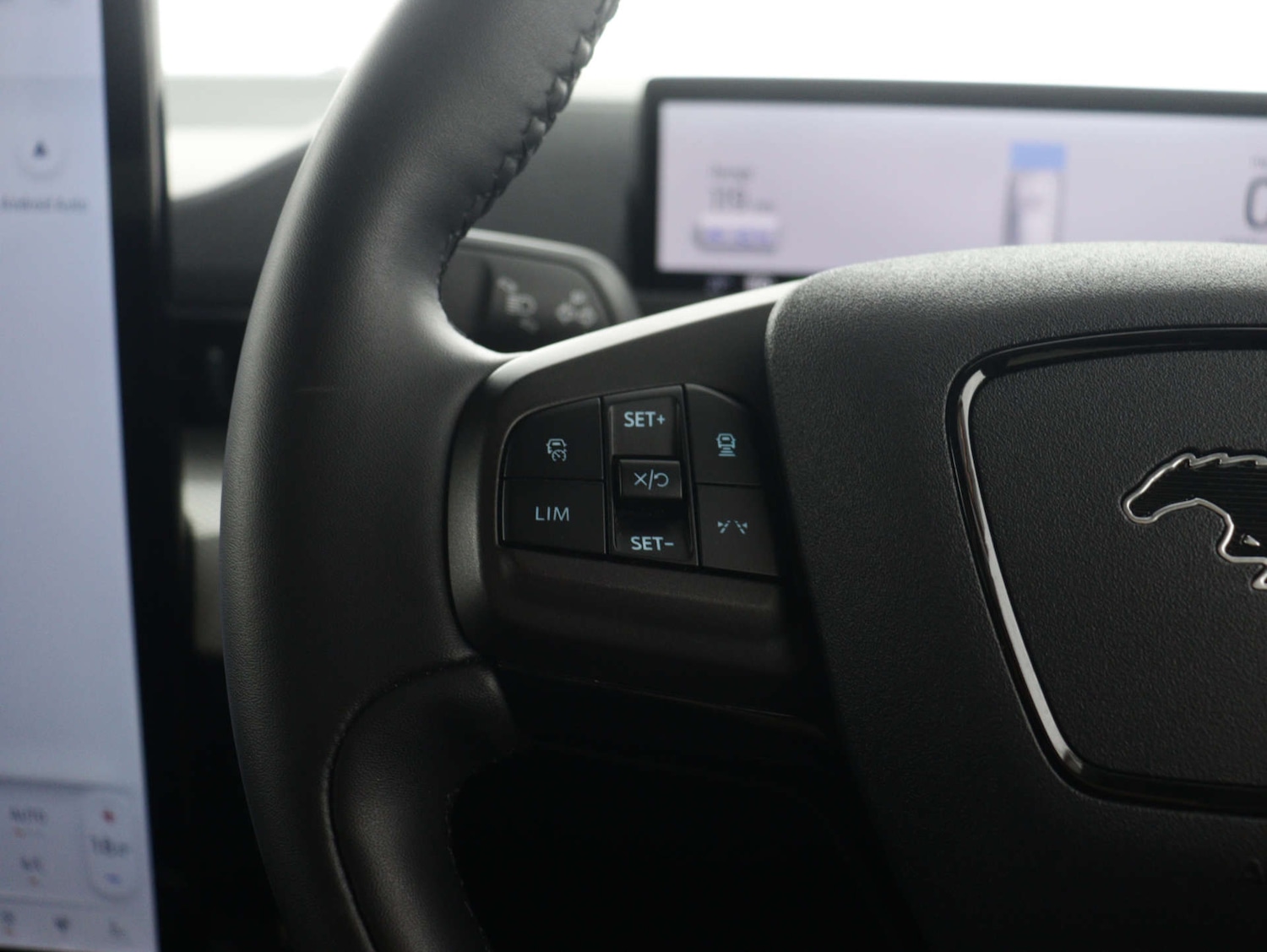 Used Ford Mustang Mach-E 2023 for sale - 75701487: Photo 35