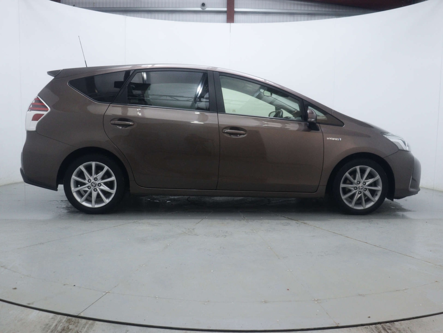 Used Toyota Prius+ 2020 for sale - 77353611: Photo 12