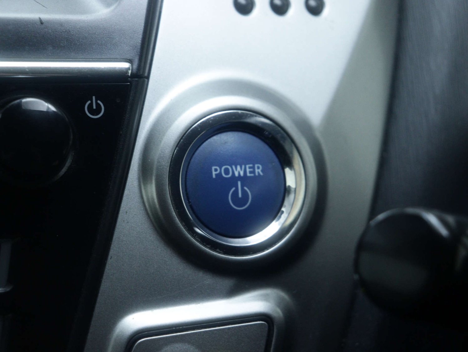 Used Toyota Prius+ 2020 for sale - 77353611: Photo 20