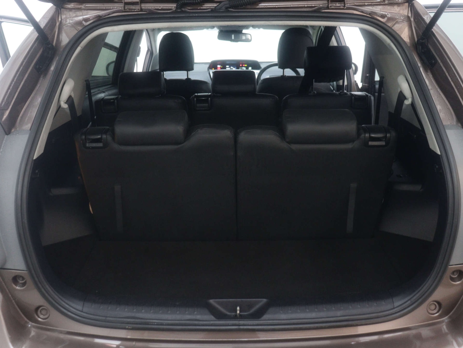 Used Toyota Prius+ 2020 for sale - 77353611: Photo 41