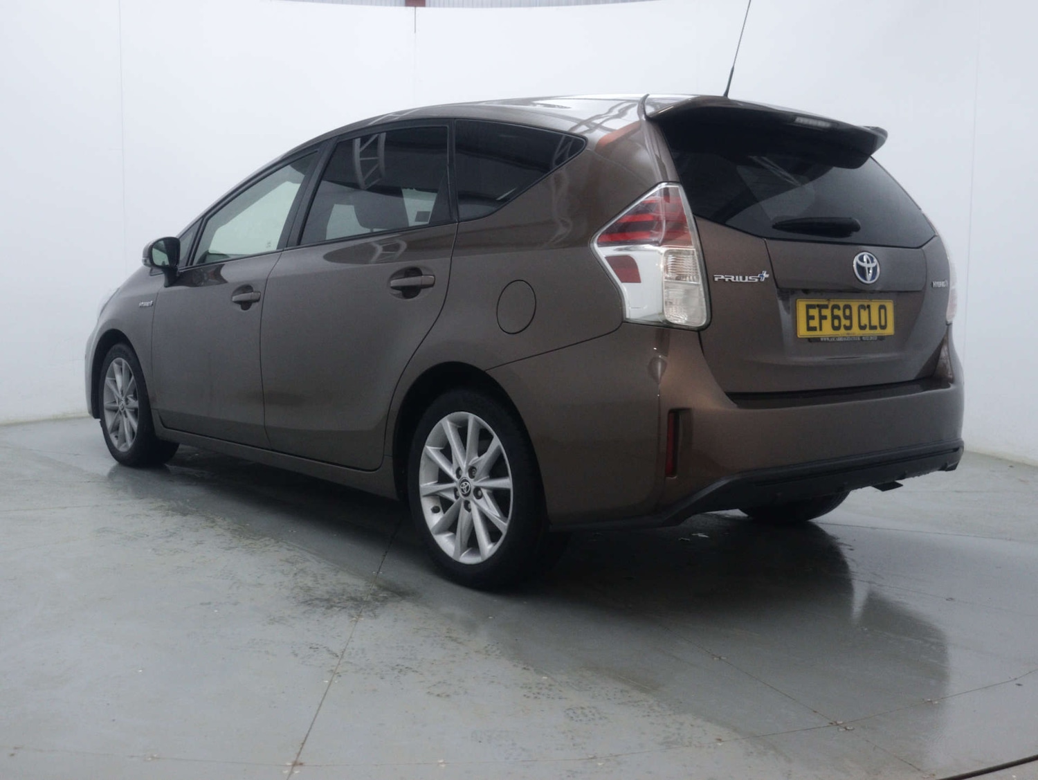 Used Toyota Prius+ 2020 for sale - 77353611: Photo 9