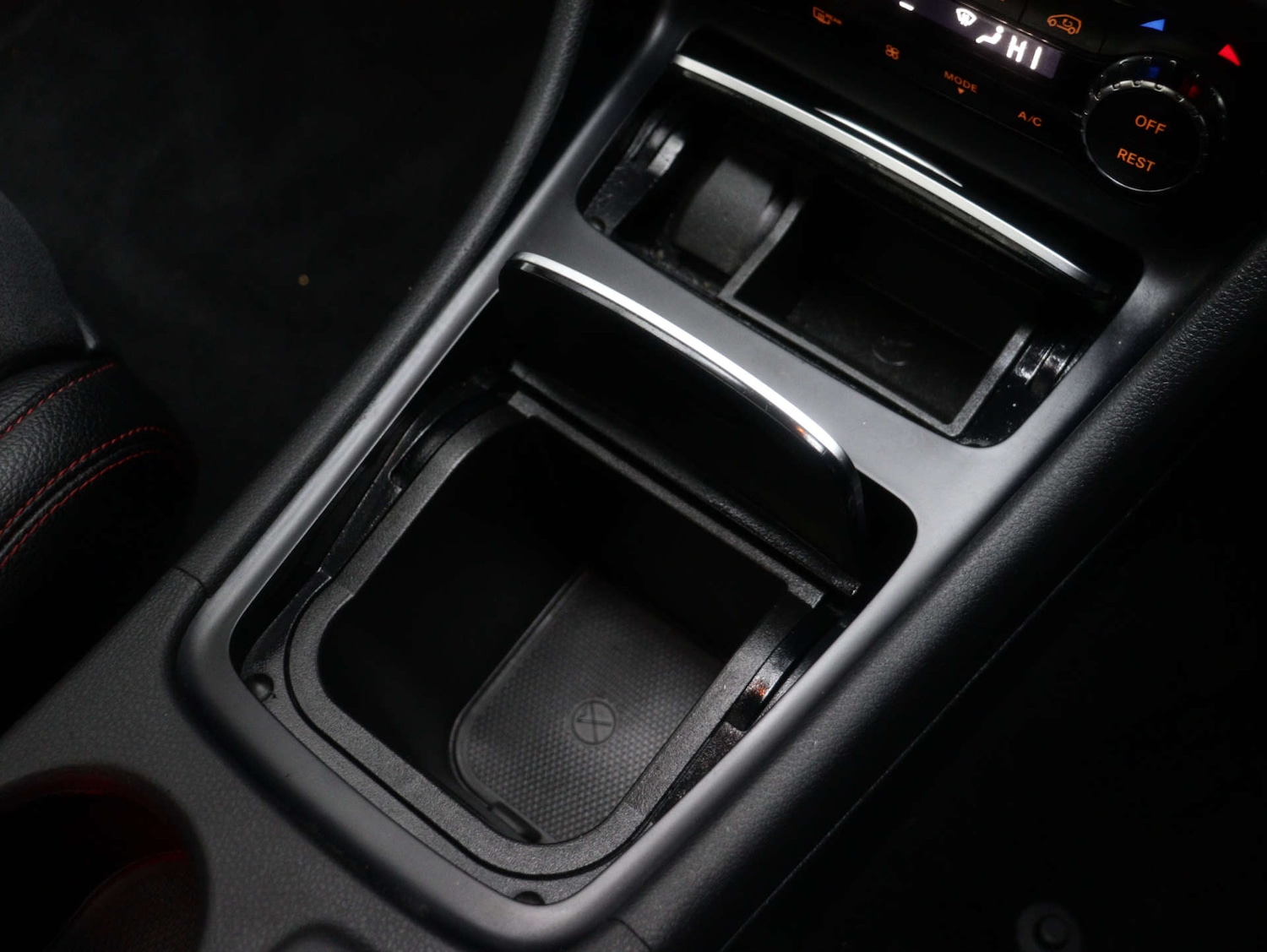 Used Mercedes-Benz GLA 2020 for sale - 76640029: Photo 29