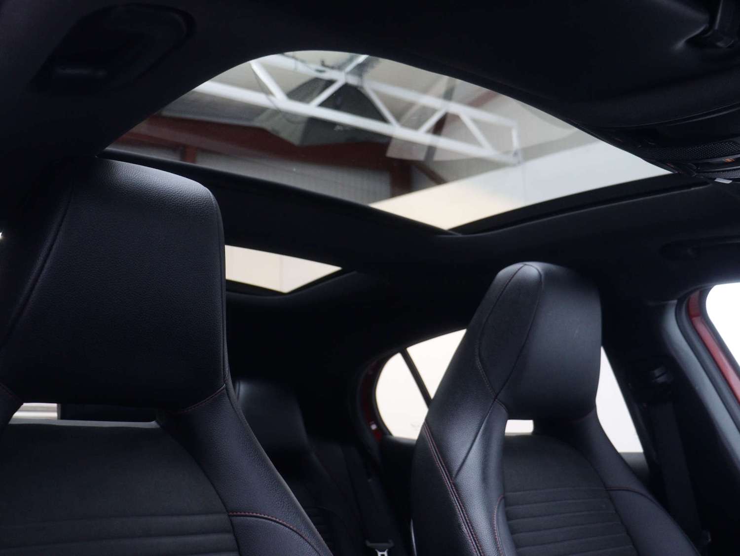 Used Mercedes-Benz GLA 2020 for sale - 76640029: Photo 43