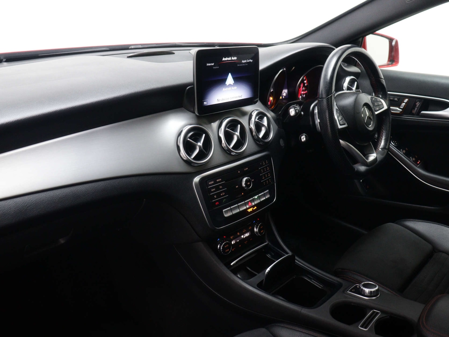 Used Mercedes-Benz GLA 2020 for sale - 76640029: Photo 45