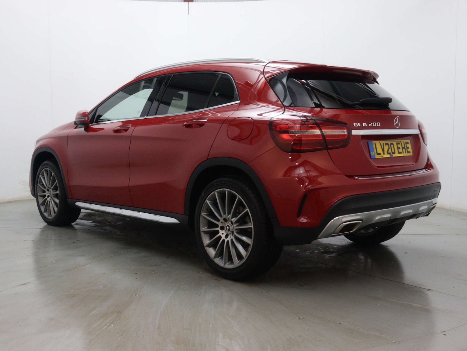 Used Mercedes-Benz GLA 2020 for sale - 76640029: Photo 8