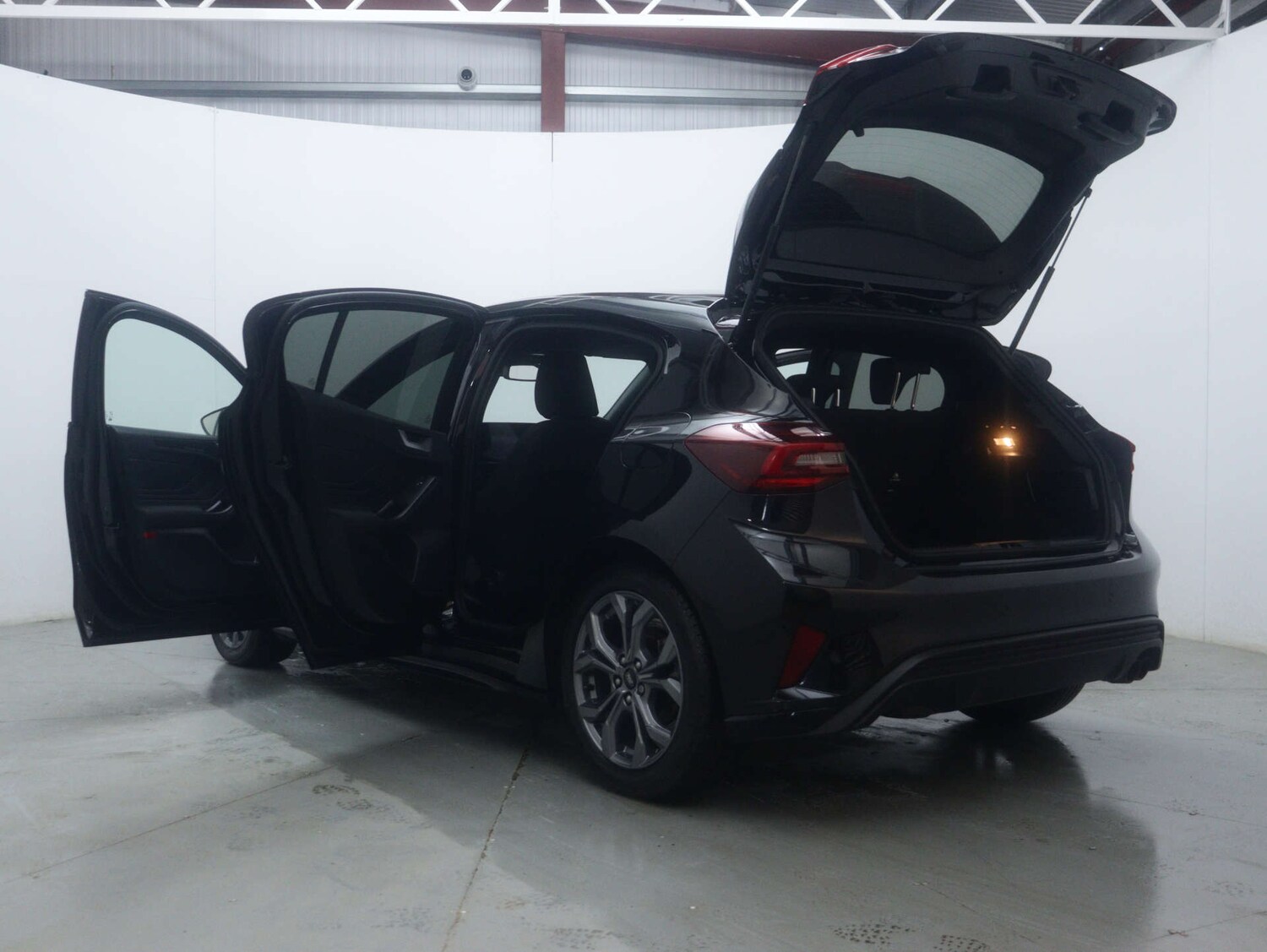 Used Ford Focus 2023 for sale - 77326085: Photo 53