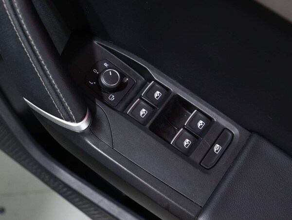Used SEAT Leon 2022 for sale - 75282503: Photo 40