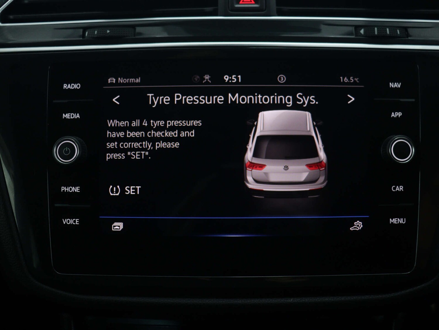Used Volkswagen Tiguan 2020 for sale - 75760917: Photo 24