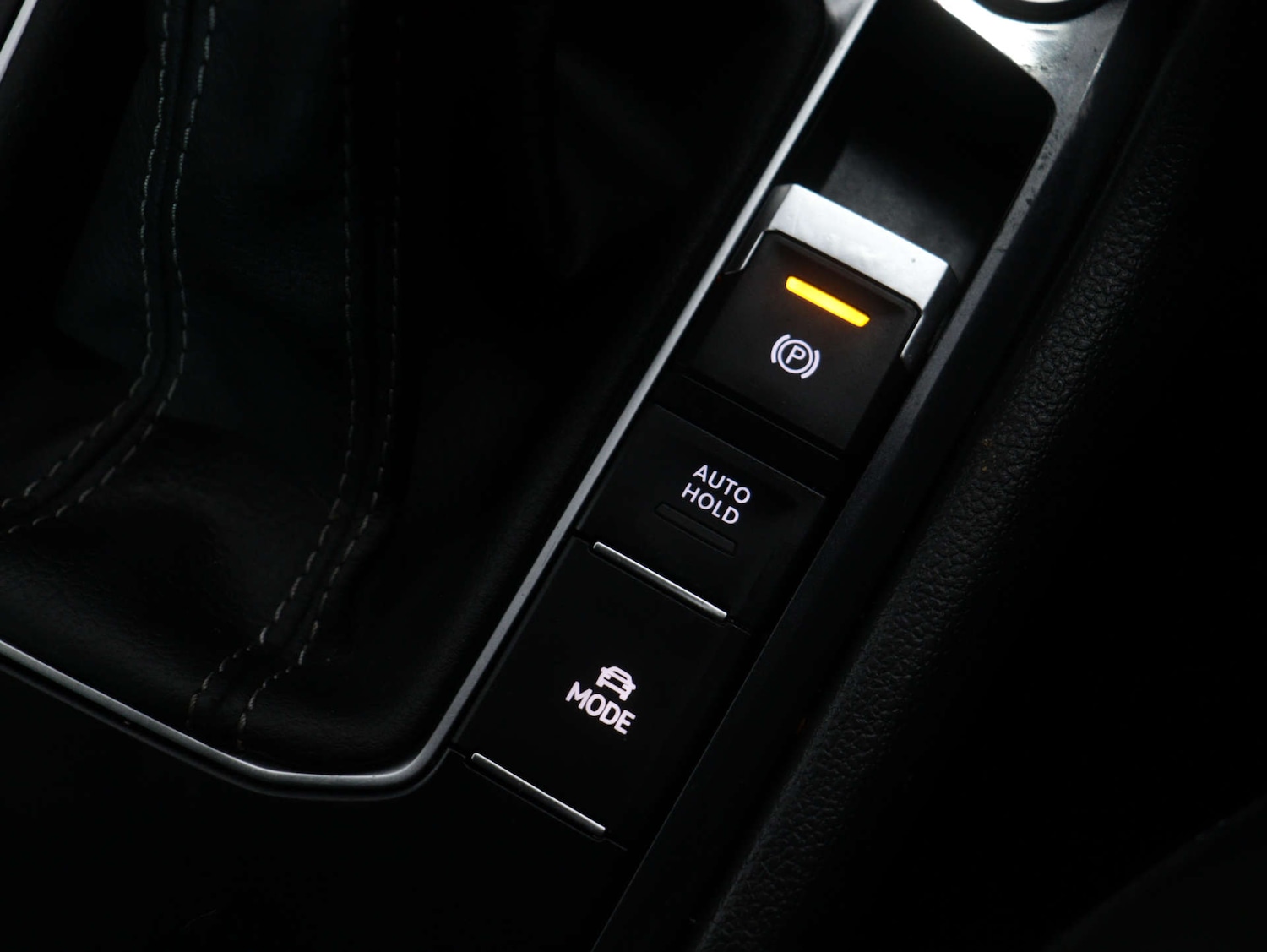 Used Volkswagen Tiguan 2020 for sale - 75760917: Photo 32
