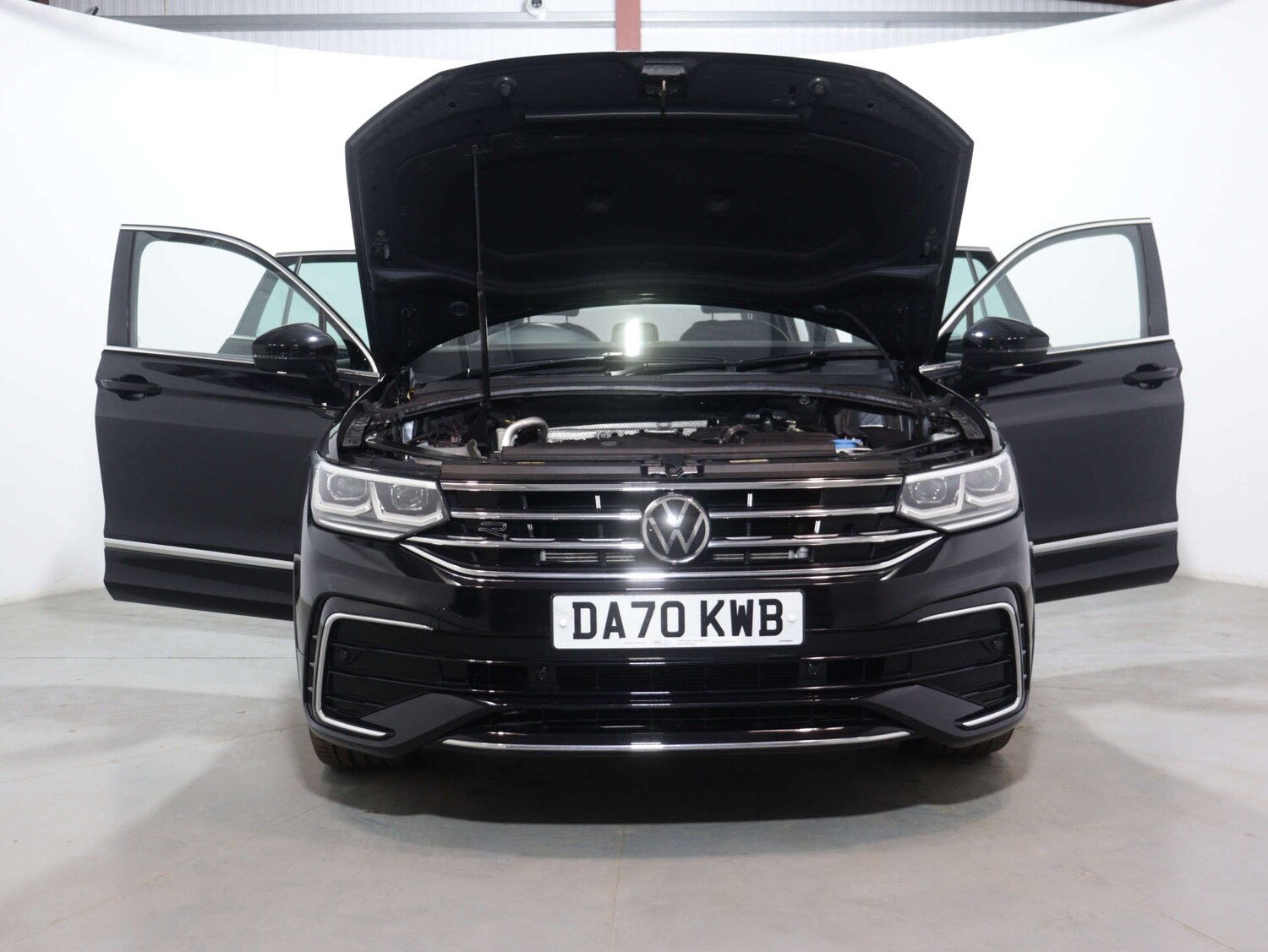 Used Volkswagen Tiguan 2020 for sale - 75760917: Photo 54