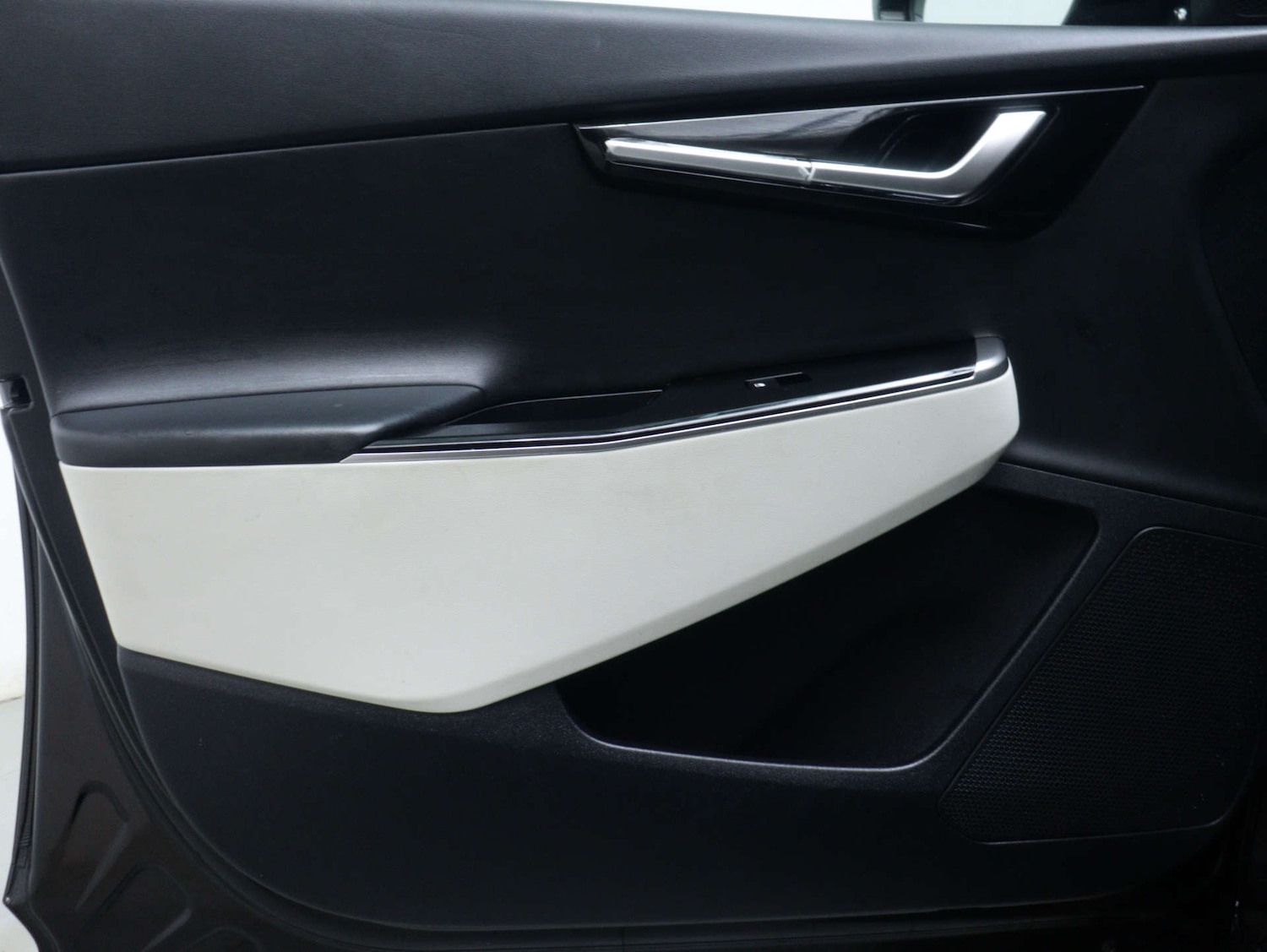 Used Kia EV6 2023 for sale - 76576489: Photo 52