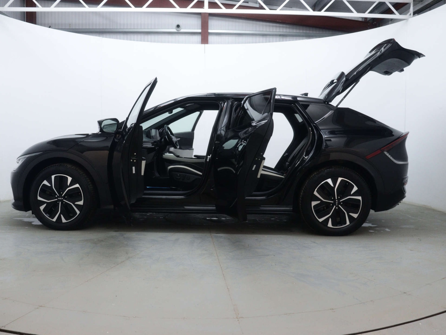 Used Kia EV6 2023 for sale - 76576489: Photo 59