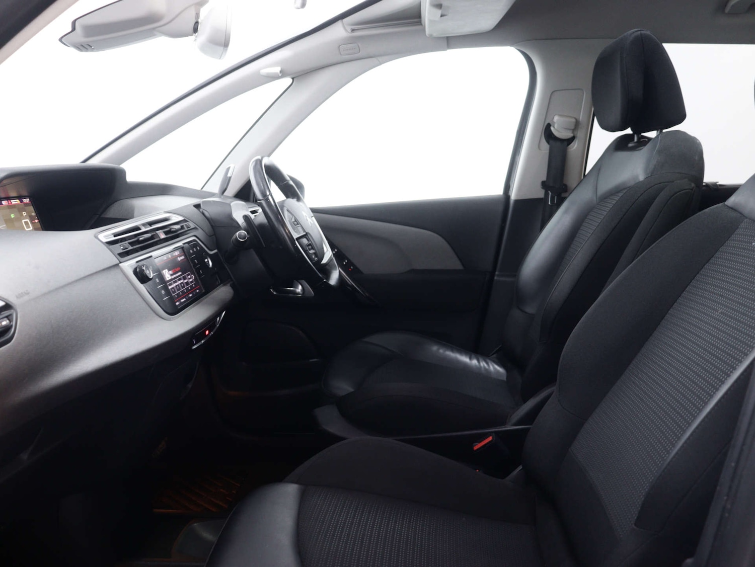 Used Citroen C4 2022 for sale - 75594530: Photo 35