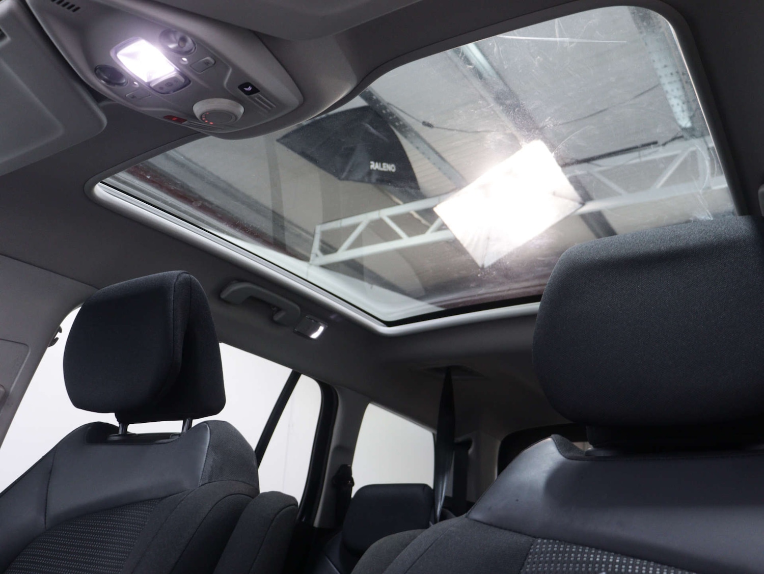 Used Citroen C4 2022 for sale - 75594530: Photo 37