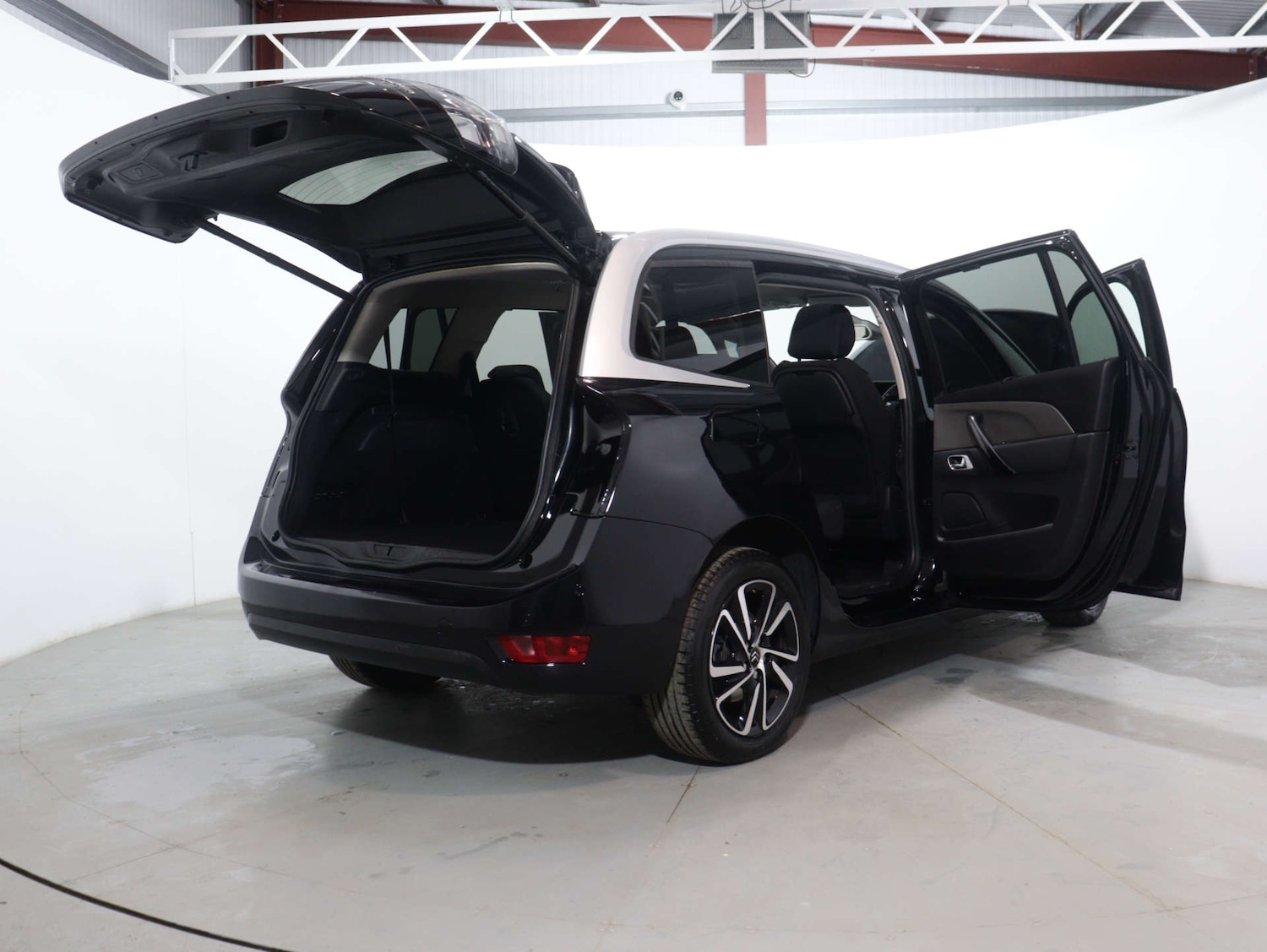 Used Citroen C4 2022 for sale - 75594530: Photo 52