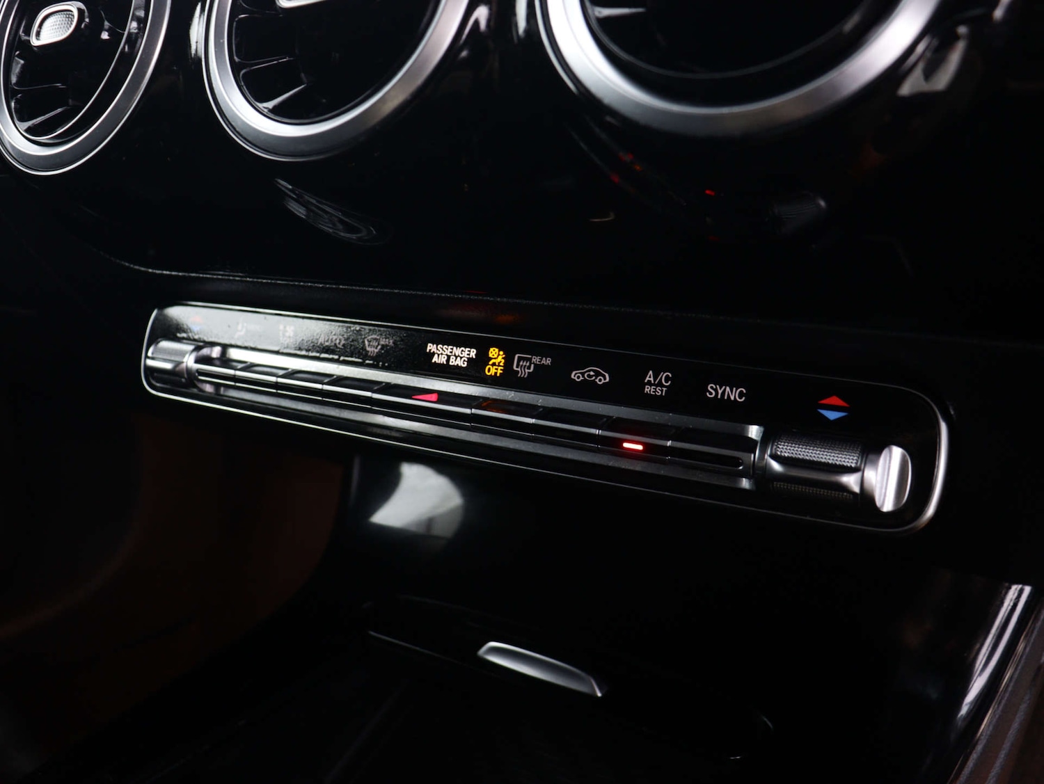 Used Mercedes-Benz A-Class 2020 for sale - 75704229: Photo 29