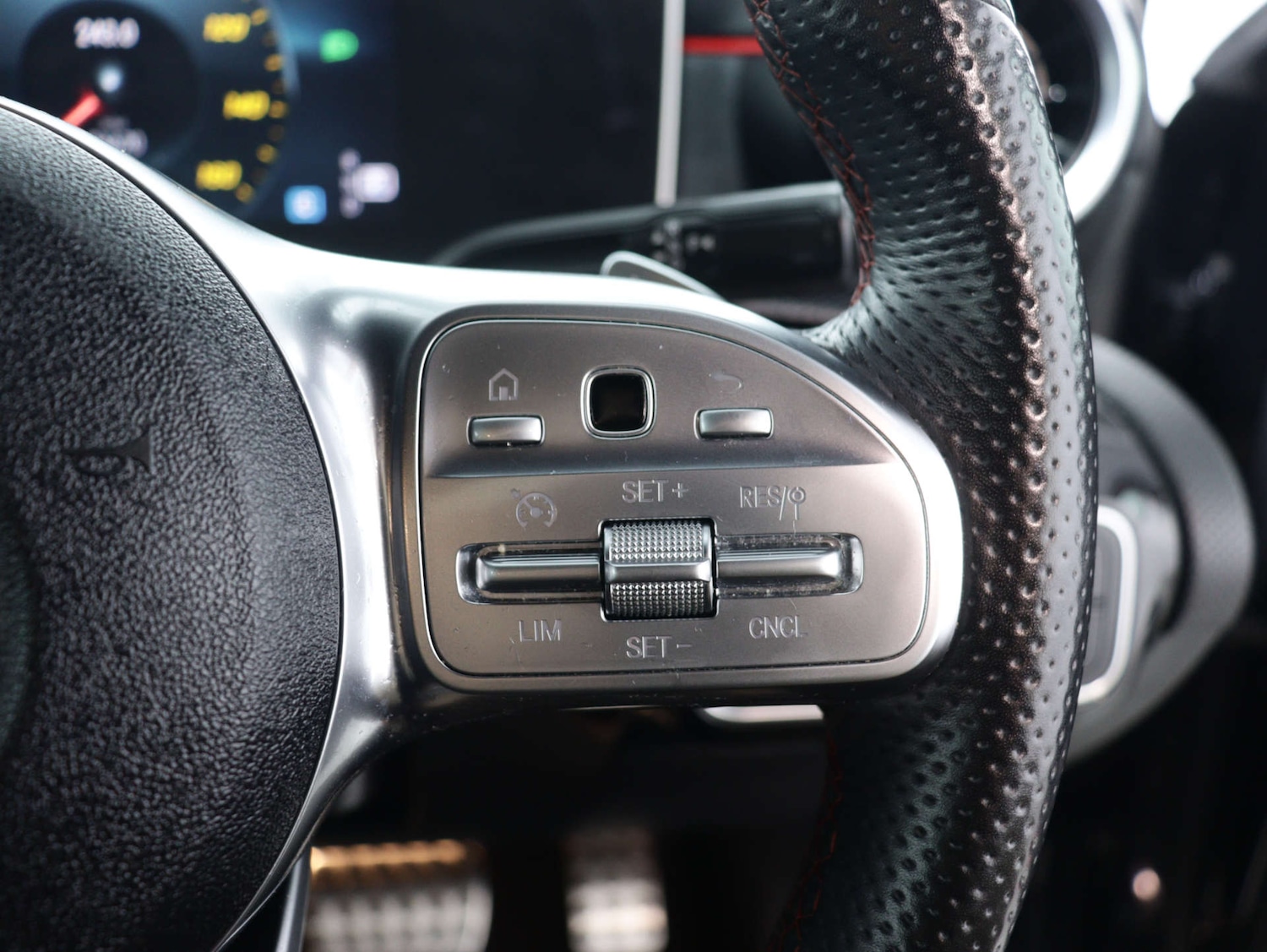 Used Mercedes-Benz A-Class 2020 for sale - 75704229: Photo 33
