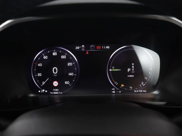 Used Volvo XC40 2021 for sale - 74840990: Photo 16